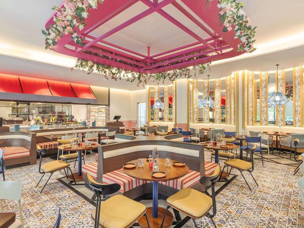 Ibis Styles Goa Vagator Hotell Restaurant bilde